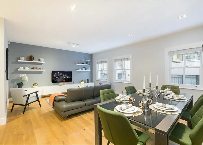 Urban Chic - Chiltern And Baker